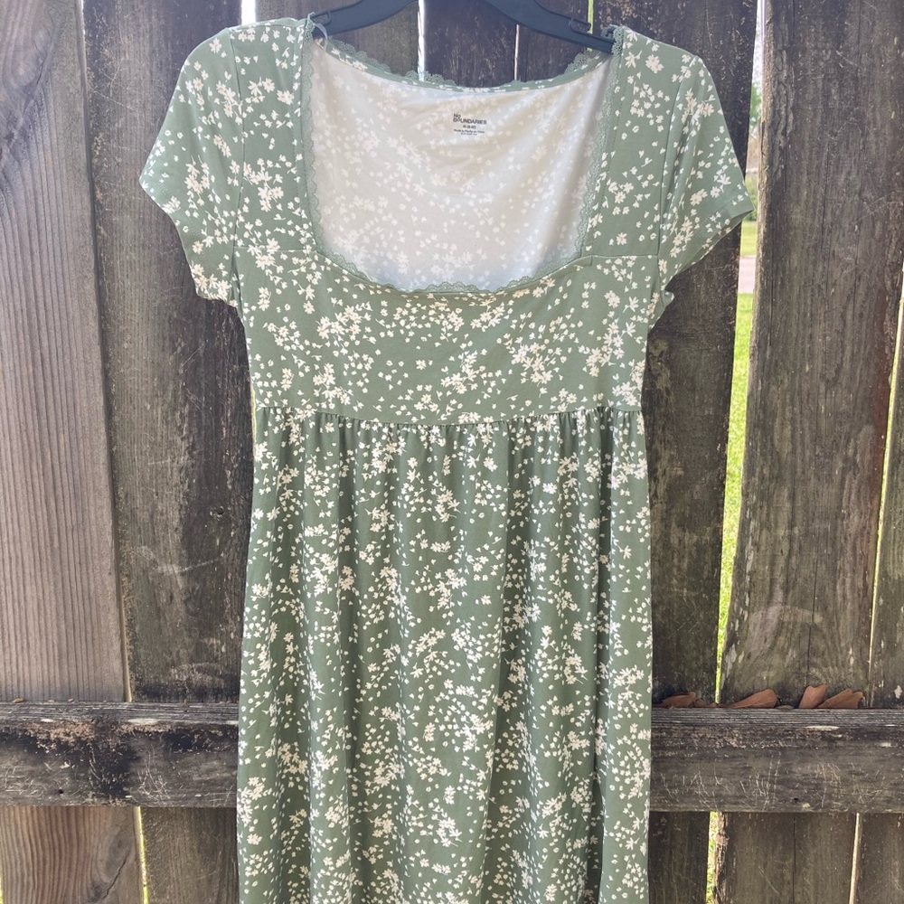 No Boundaries Green Floral Square-Neck Dress